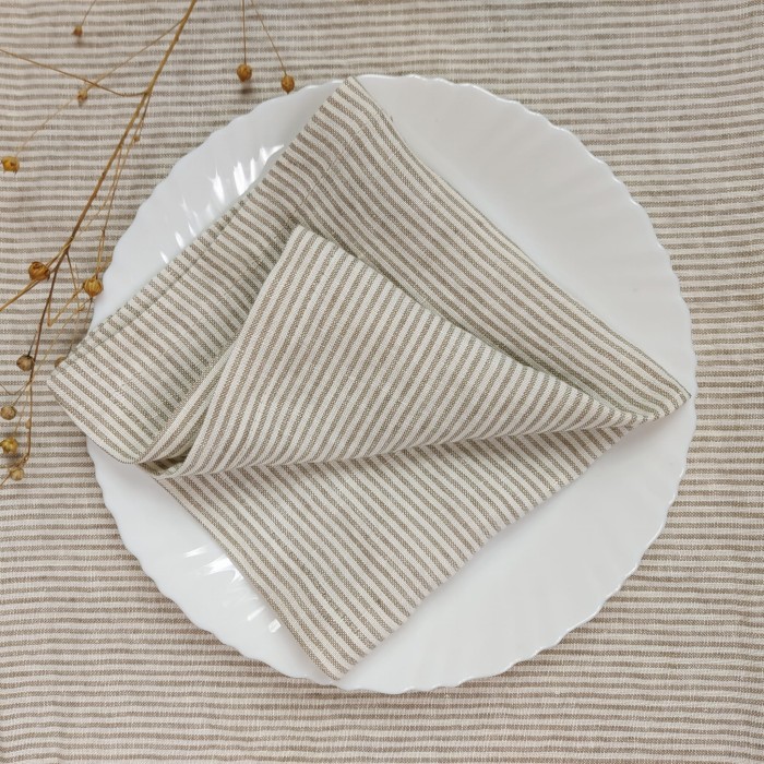 Lniana Serwetka w Beżowe Paski