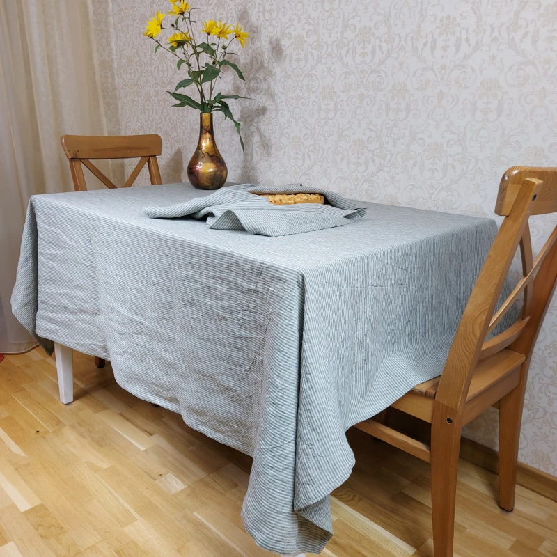 Green striped tablecloyh.jpg