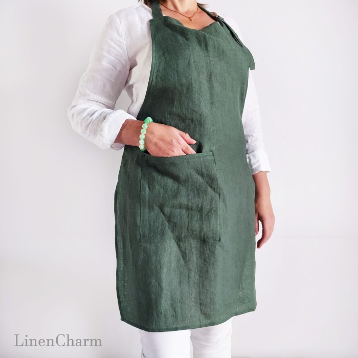 Fartuch lniany ciemnozielony