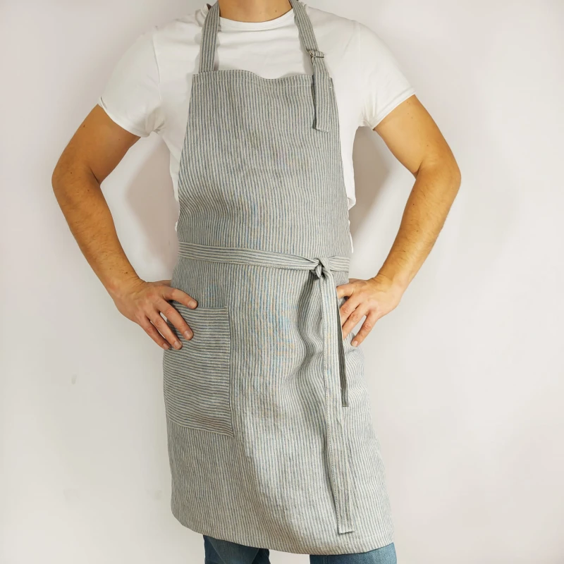 Fartuch lniany w niebieskie paski