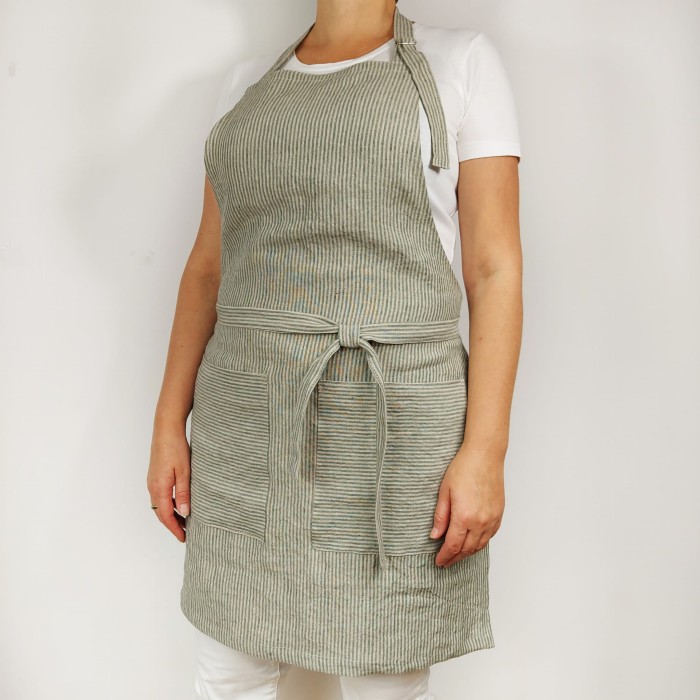 Fartuch lniany z kieszeniami