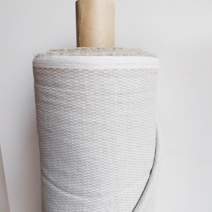 Len z bawełną odzieżowy szerokość 145cm, 210g/m2 | LINENCHARM