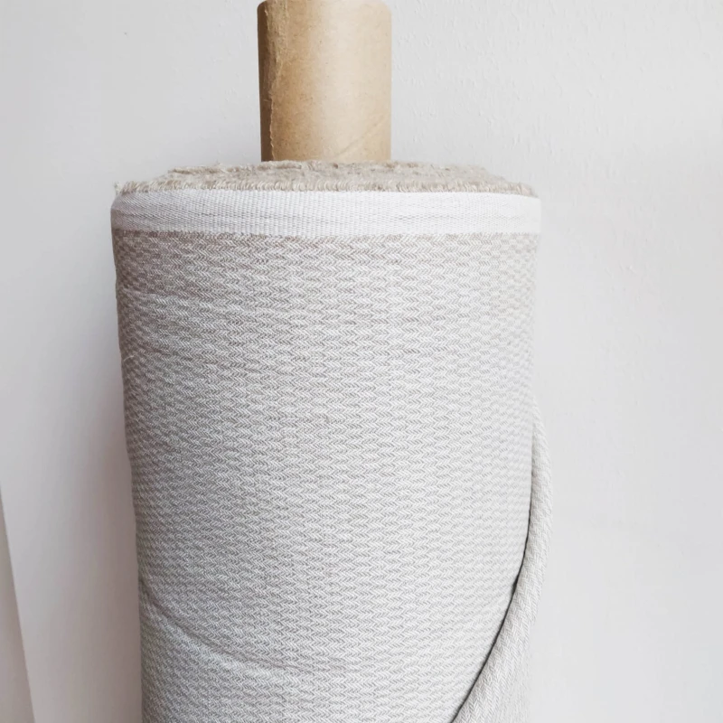 Len z bawełną odzieżowy szerokość 145cm, 210g/m2 | LINENCHARM