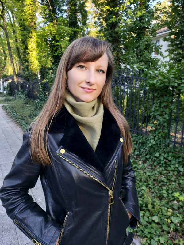 Lniana Chustka, Bandana