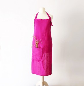 Fartuch lniany fuksja 60 x 80 cm | LINENCHARM