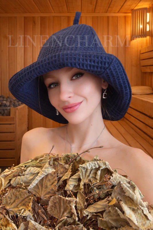 Navy Blue Hat Spa  01.jpg