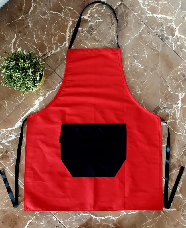 Czerwony fartuch bawełniany  LINENCHARM