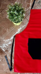 Czerwony fartuch bawełniany  LINENCHARM