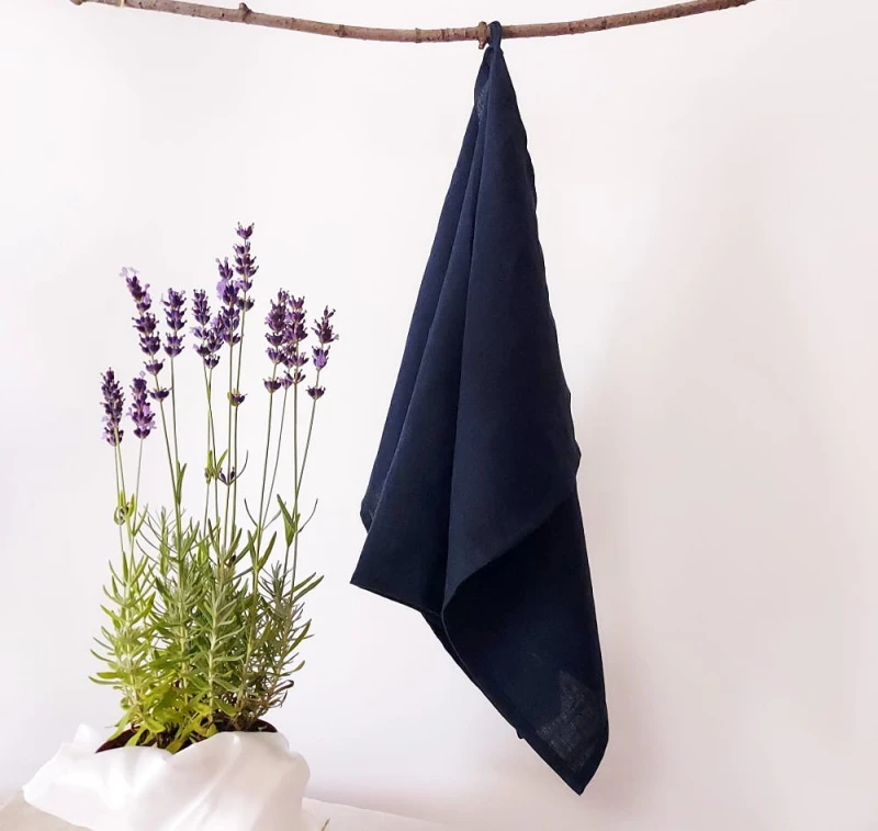 Ręcznik lniany granatowy LINENCHARM
